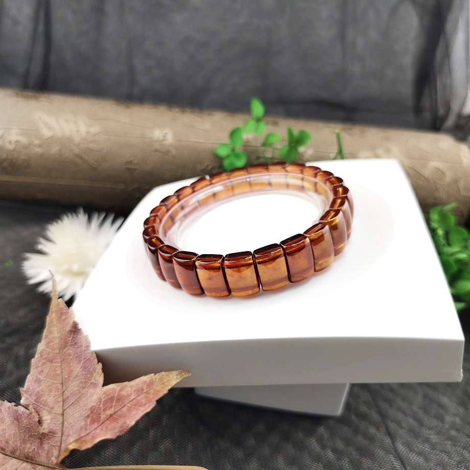 天然紅石榴手排