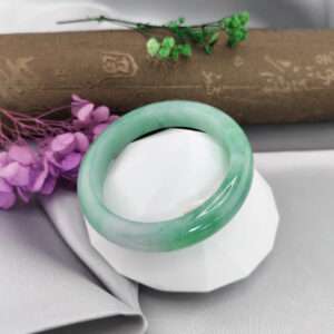 翡翠A貨冰綠手鐲18.3圍