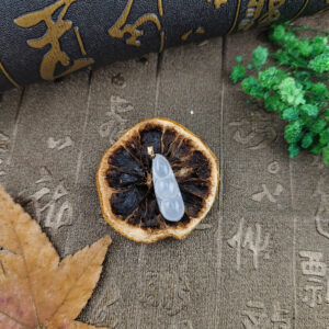 天然翡翠A貨玻璃種福豆