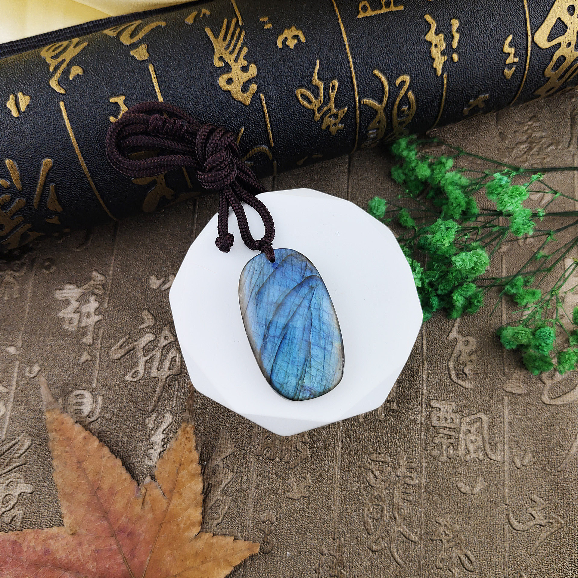 天然頂級彩蘊光彩拉長石14.4g